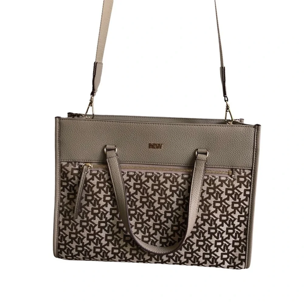 DKNY Zorie MD Jacquard LOGO Tote NWT